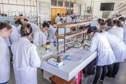 Galería de fotos de la Facultad de Bioquímica y Ciencias Biológicas